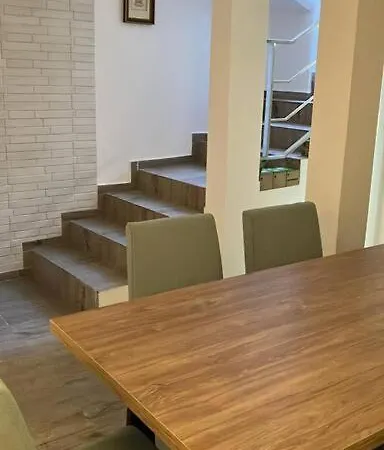 Marieke By Rosado וילה פראגודו